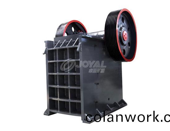 PE顎式(shi)破(po)碎機